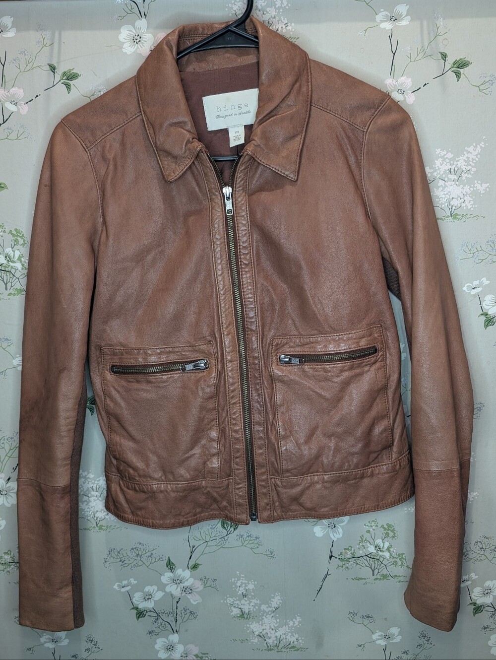 Hinge Genuine Leather Jacket PTP: 17.5, L: 20